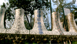 Gaudi-Stilelemente: Verschiedenes (Barcelona)