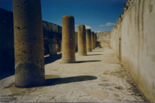 Religiöses Zentrum der Zapoteken (San Pablo Villa de Mitla)
