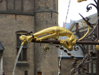 Binnenhof mit Rittersaal|Binnenpoort Ridderzaal (Den Haag)