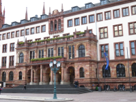Neues Rathaus (Wiesbaden)