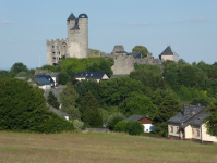 Burgruine Greifenstein und Glockenwelt (Greifenstein in Hessen)